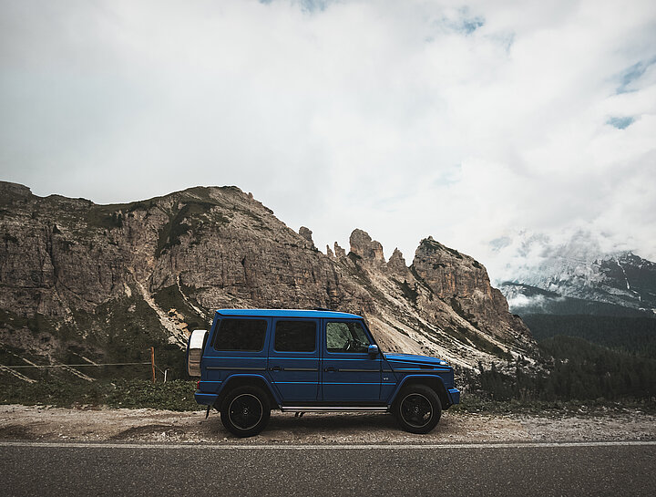 Landscape with Auto