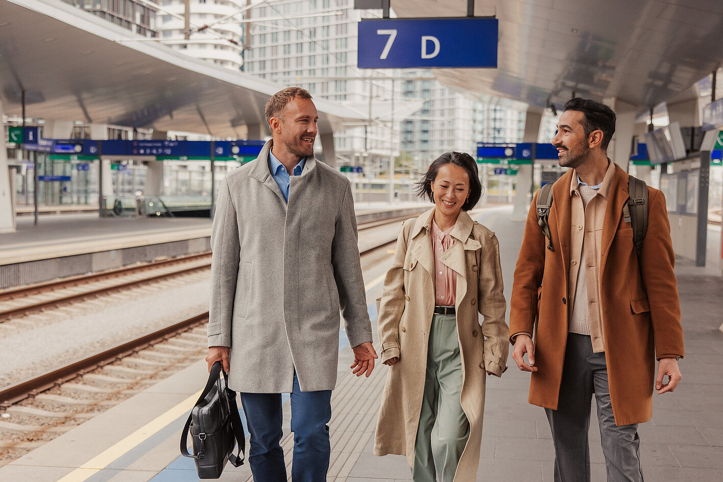 Für internationale Fachkräfte und Arbeitgeber bedeutet das Entry/Exit‑System (EES) vor allem mehr Transparenz bei Aufenthalten und neue Abläufe bei Geschäftsreisen.